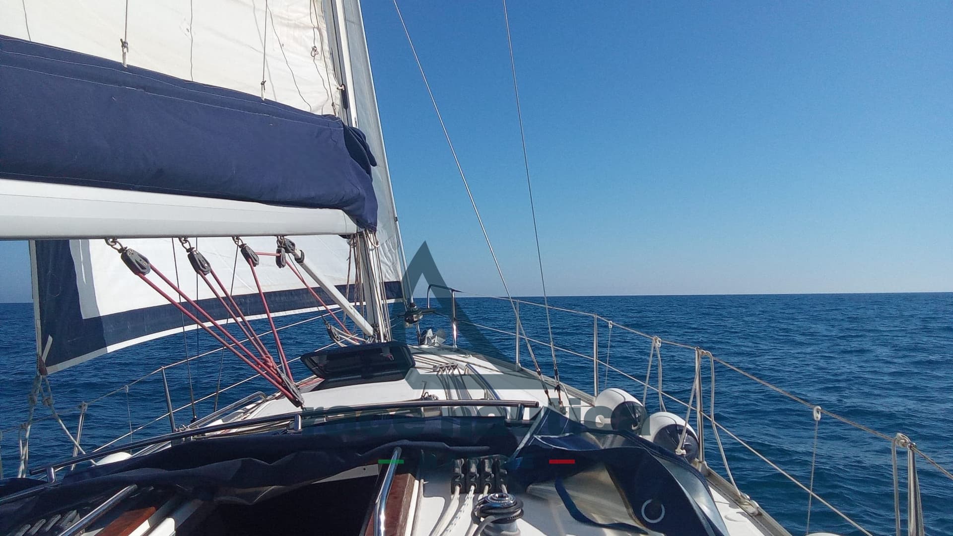 Bavaria 32 Cruiser usato - foto hero 4