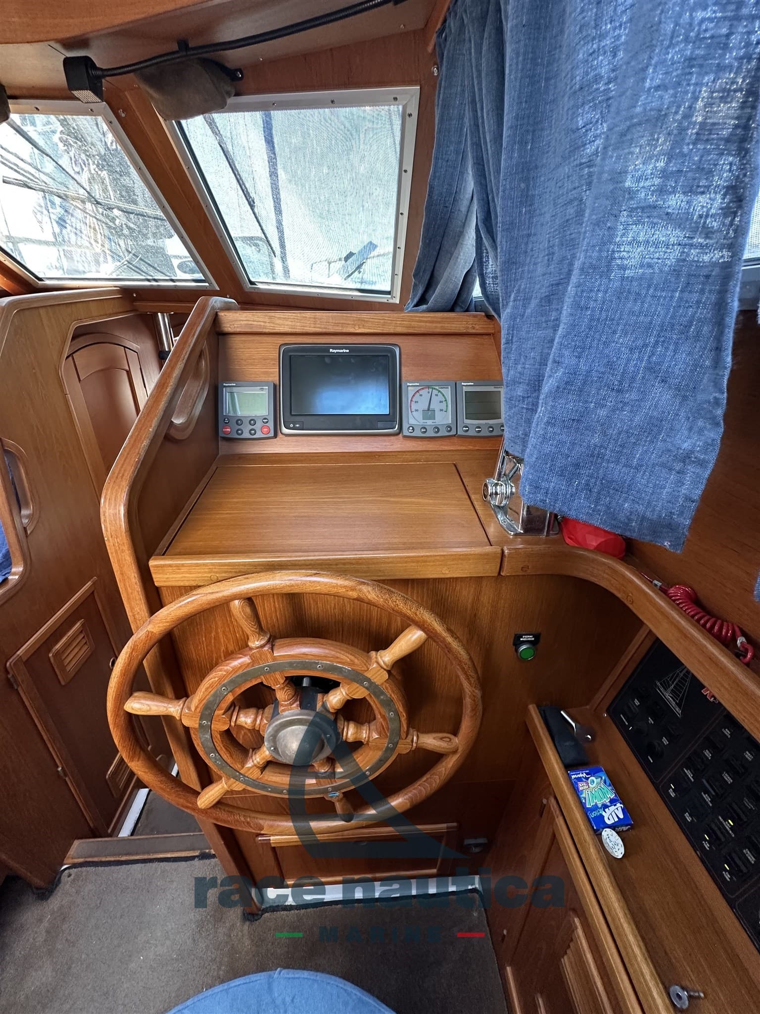 Siltala NAUTICAT 321 usato - foto hero 15