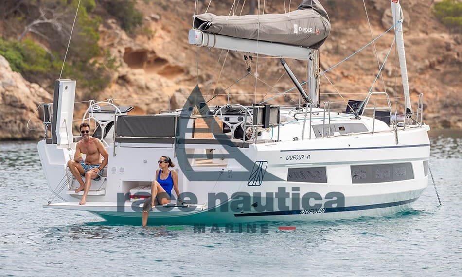 Dufour Yachts 41 - Interior View Dufour Yachts 41 - Interior View