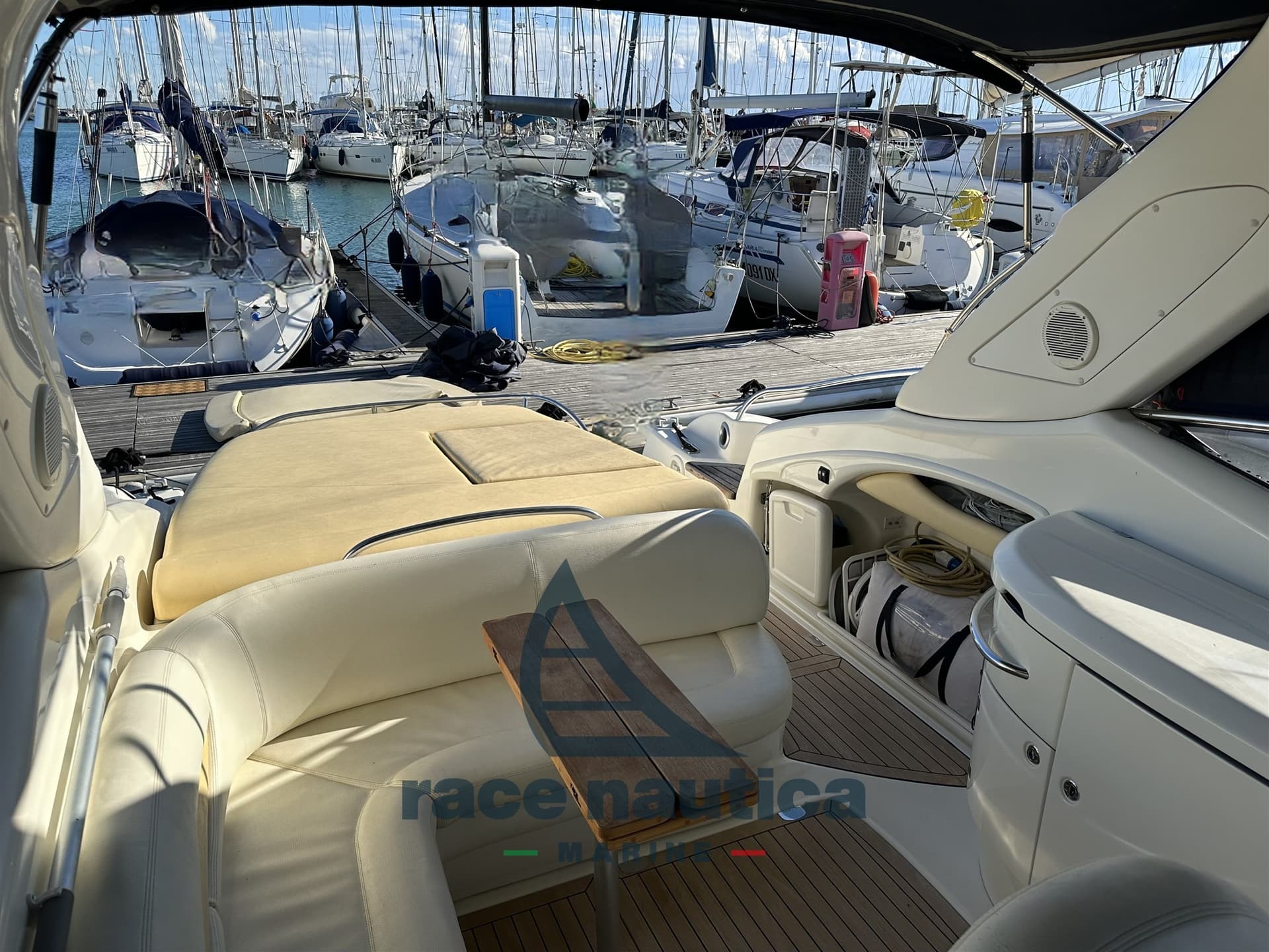 Cranchi ENDURANCE 41 used - hero image 4