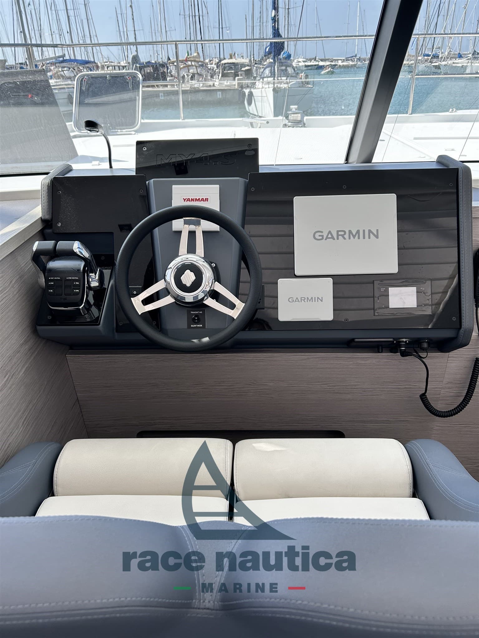 Fountaine Pajot MY 4.S usato - foto hero 7