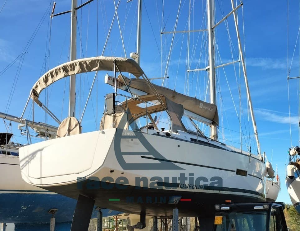 Dufour Yachts 360 Grand Large - Detail View 1 Dufour Yachts 360 Grand Large - Detail View 1