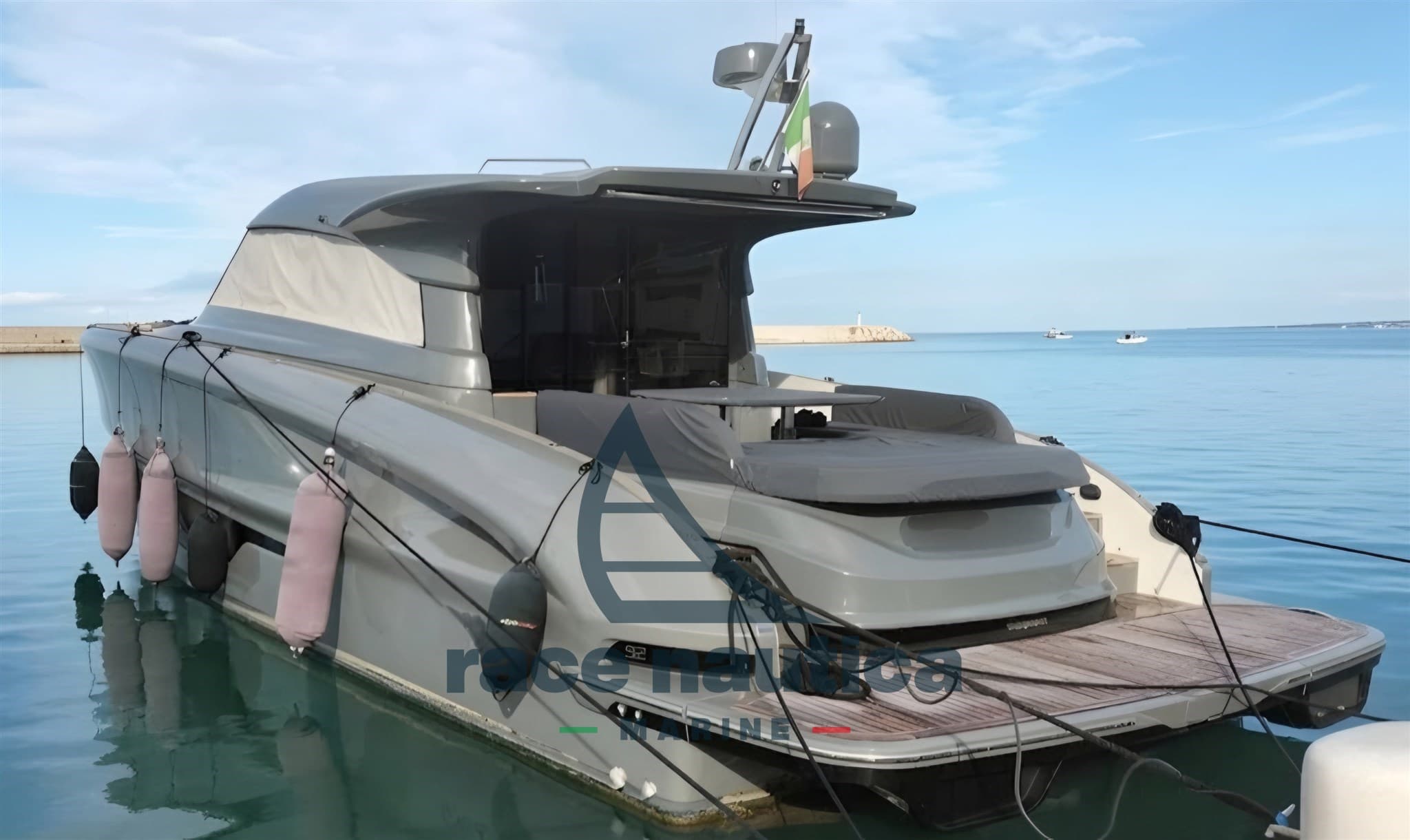 Solaris Power 52 Coupè - Main View Solaris Power 52 Coupè - Main View