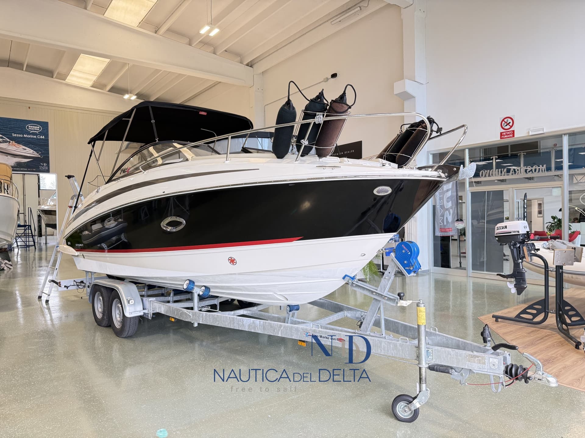 Bayliner 742R Cuddy cabin usato - foto hero 5