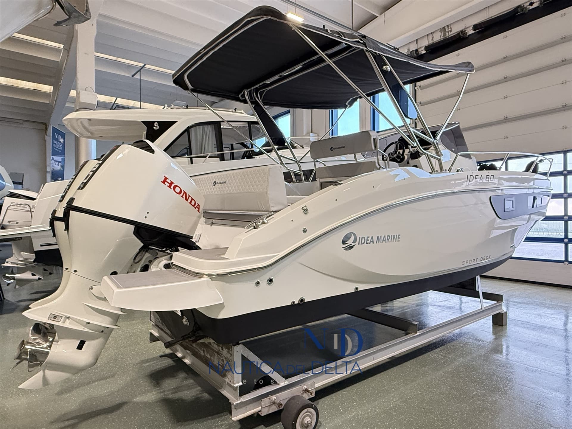 Idea Marine Idea 80 Wa - Deck View Idea Marine Idea 80 Wa - Deck View