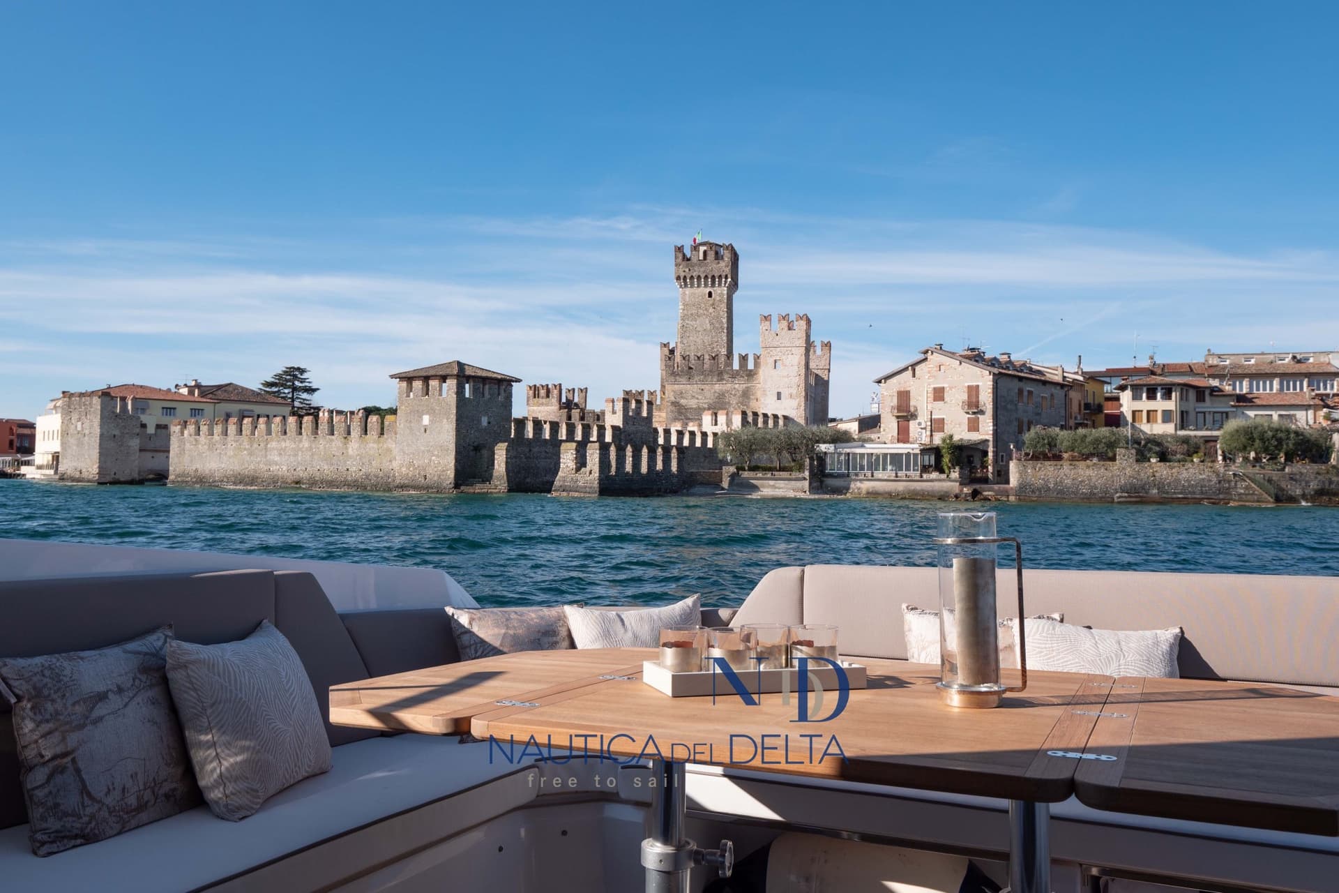 Sessa Marine C42 Hard Top usato - dettaglio 4