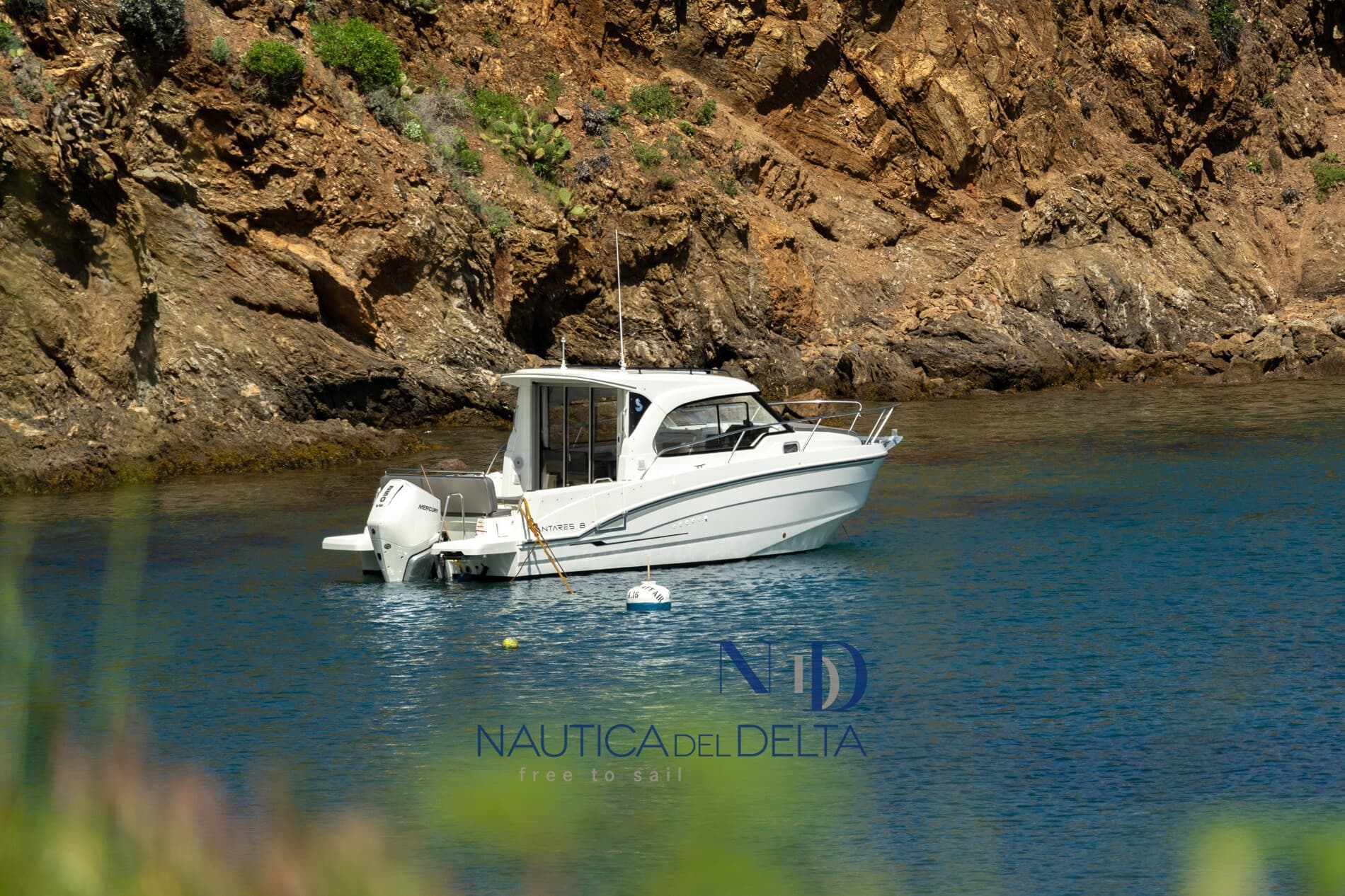 Beneteau Antares 8ob V2 usato - dettaglio 2