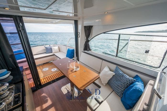 Beneteau Antares 11 Ob Fly used - detail 3