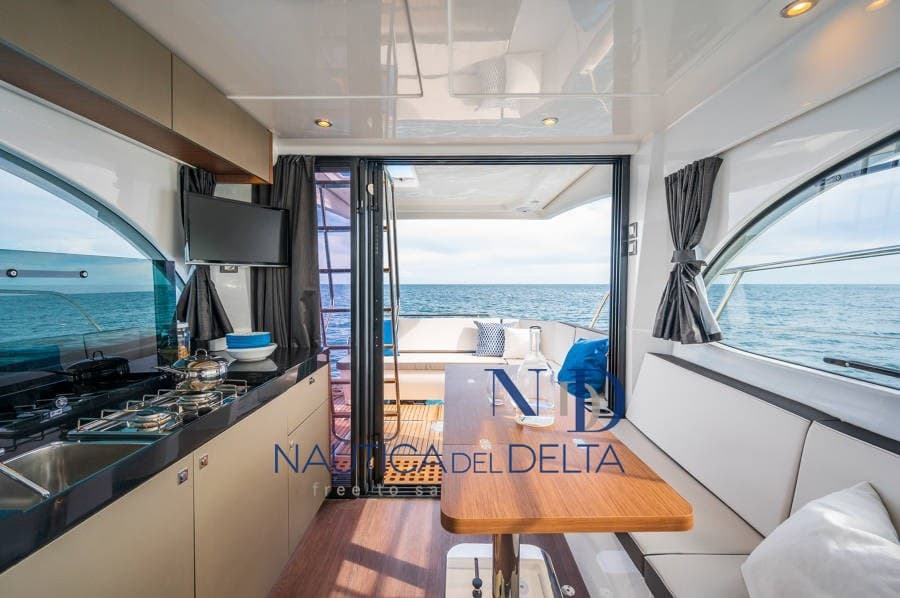 Beneteau Antares 11 Ob Fly usato - dettaglio 1