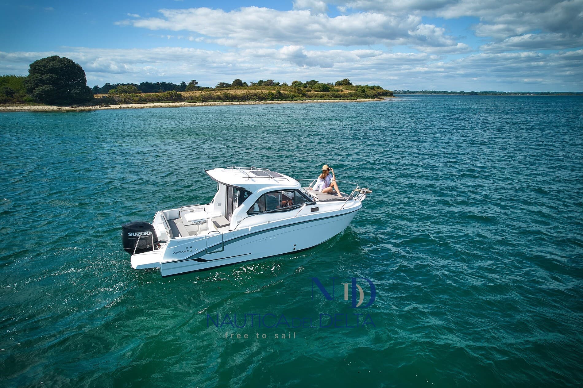 Beneteau Antares 7ob used - detail 1
