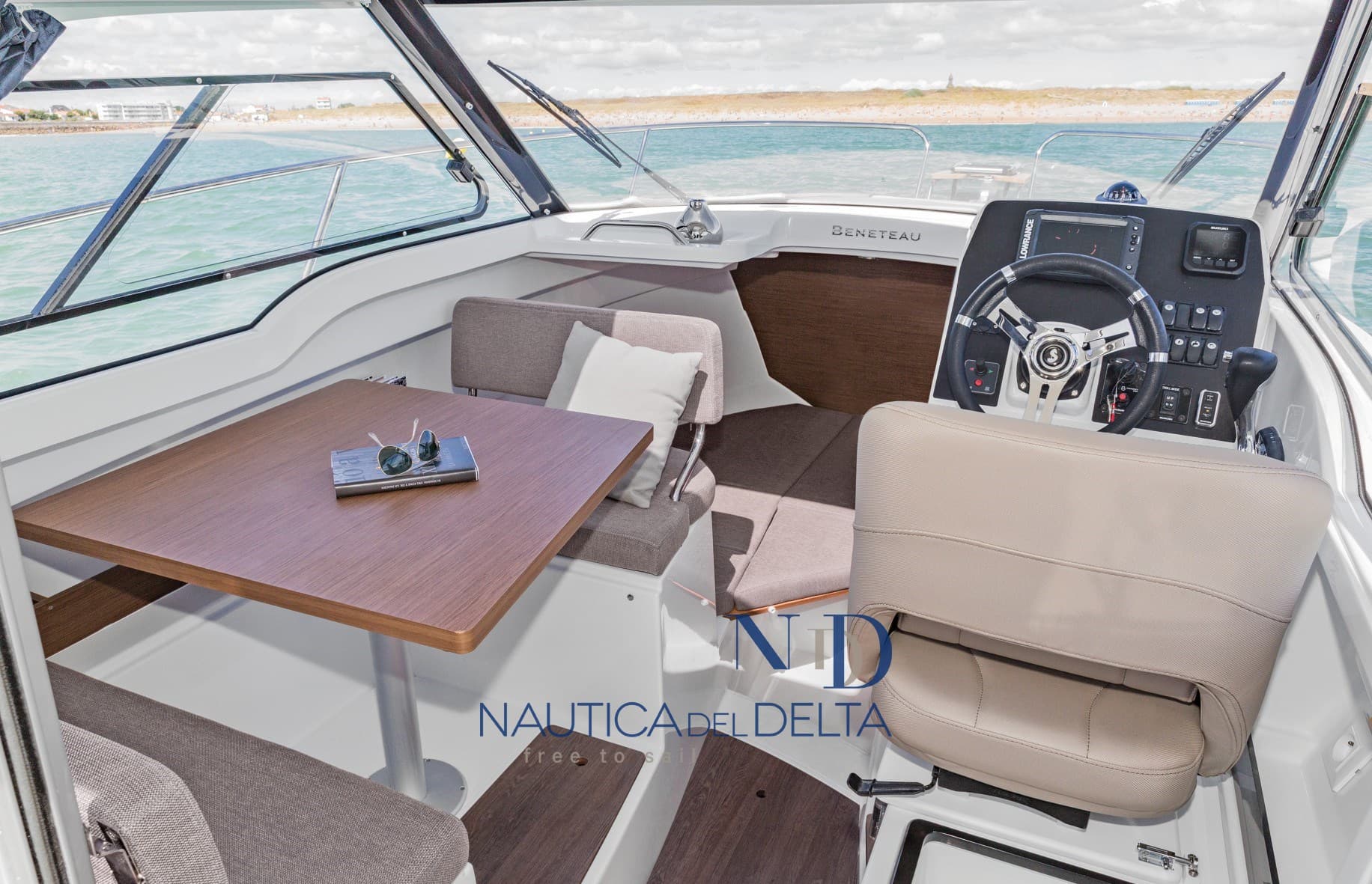 Beneteau Antares 7ob usato - dettaglio 3