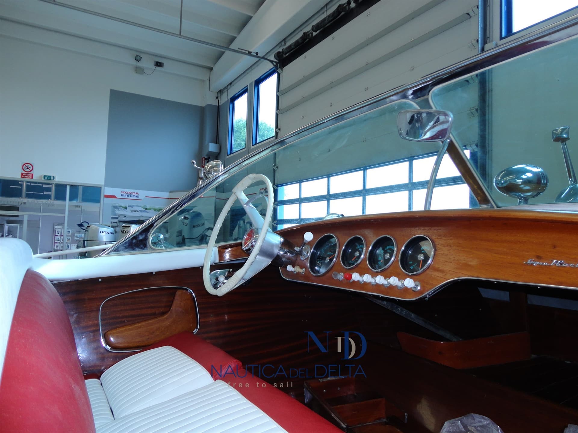Riva SUPER FLORIDA usato - foto hero 26