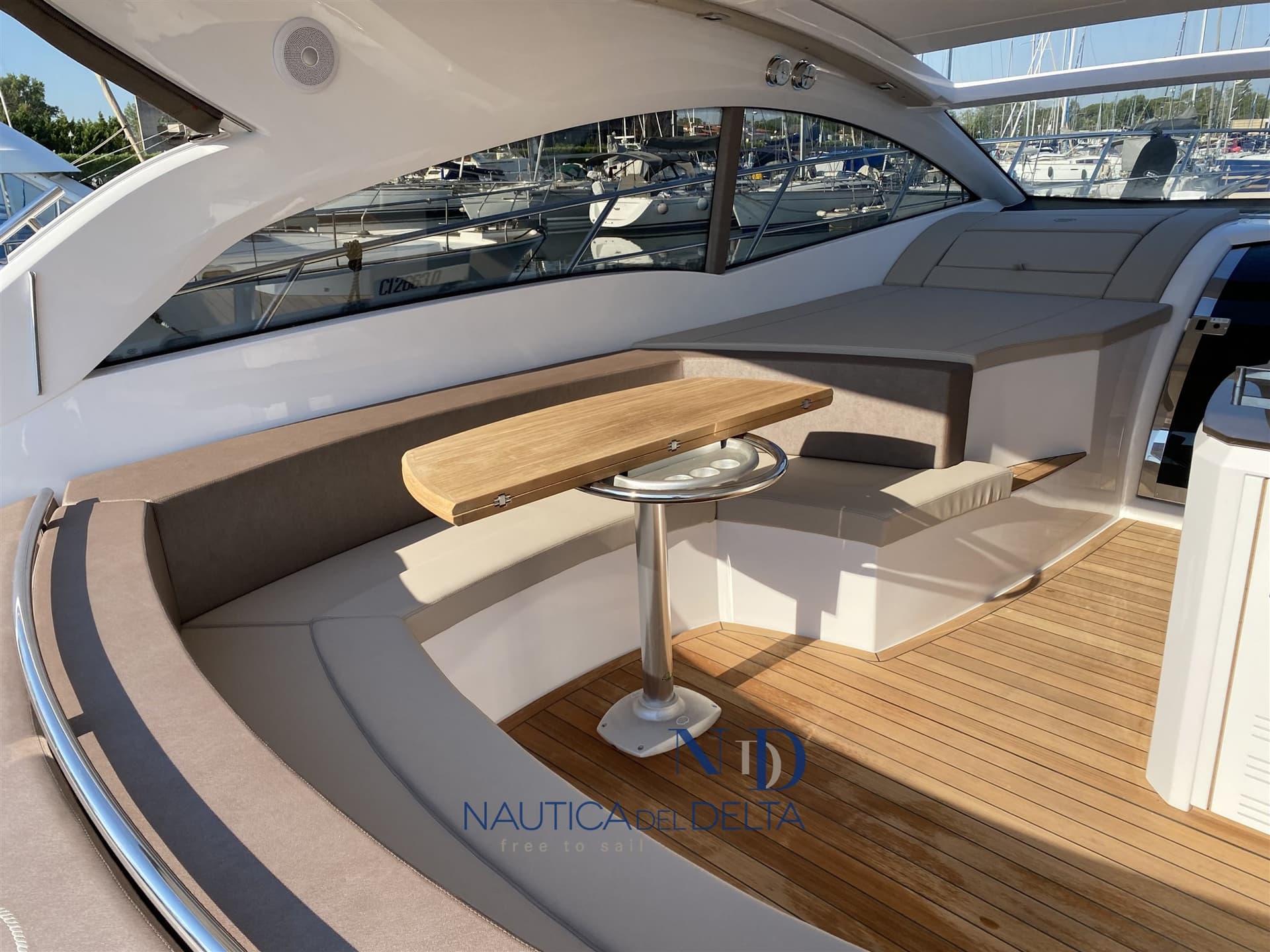 Sessa Marine Sessa C 48 used - detail 2