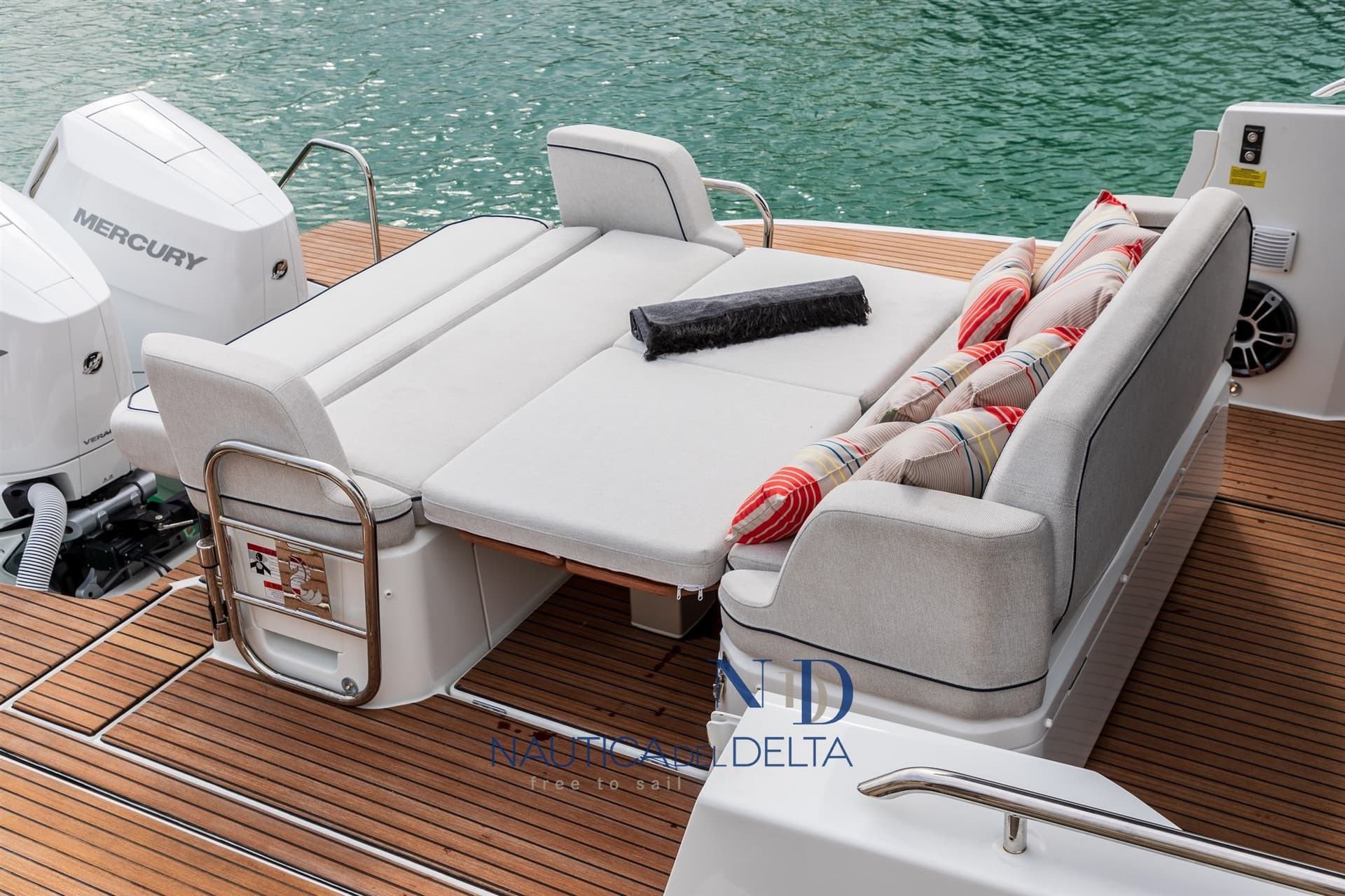 Beneteau Gran Turismo 35 - Interior View Beneteau Gran Turismo 35 - Interior View