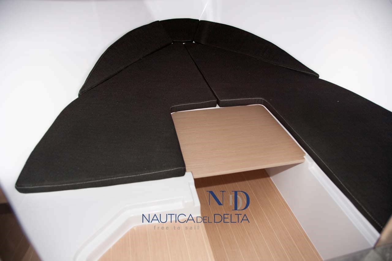 Ranieri International Shadow 19 used - detail 4
