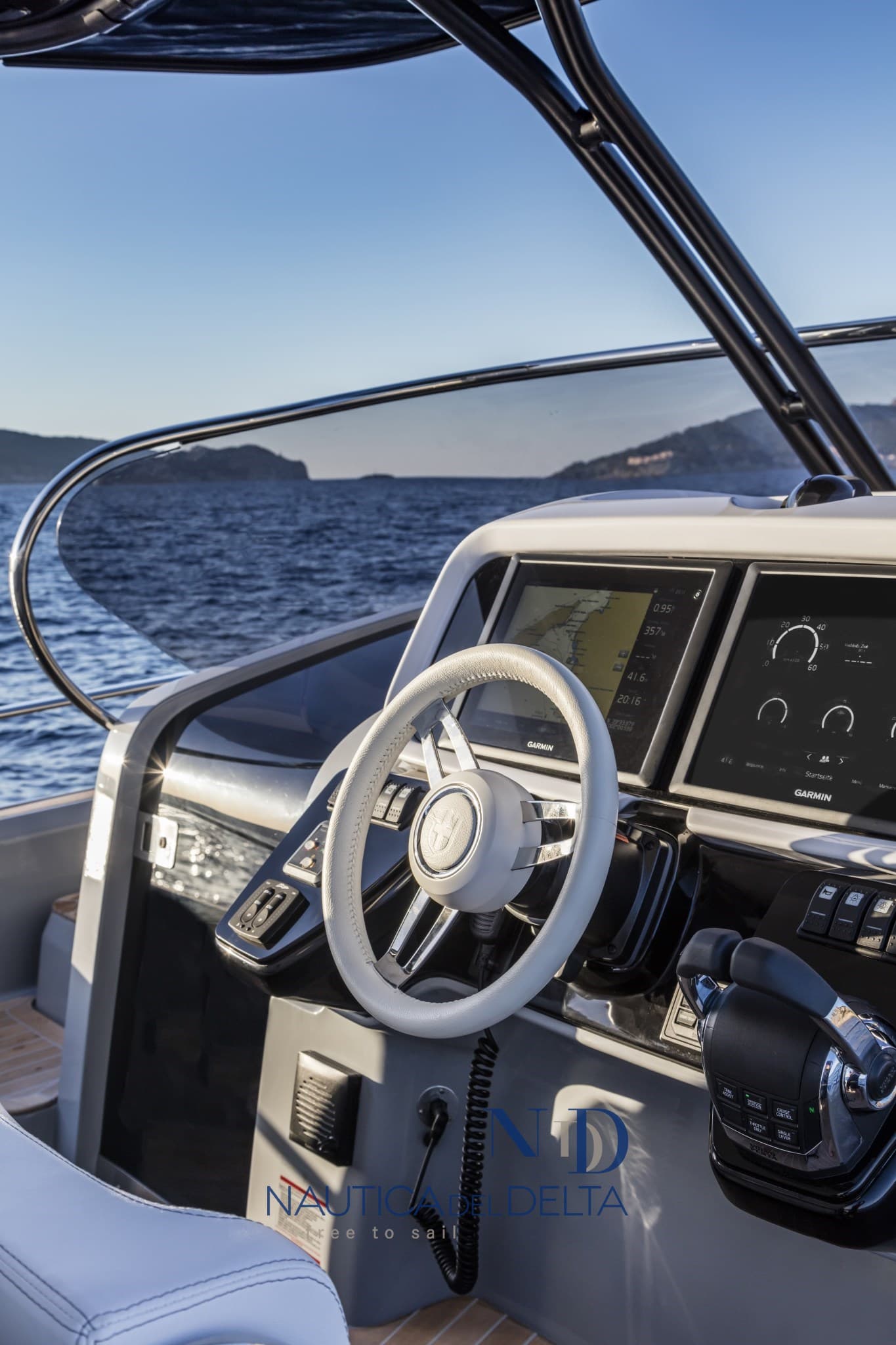 Invictus Gt370 used - detail 3