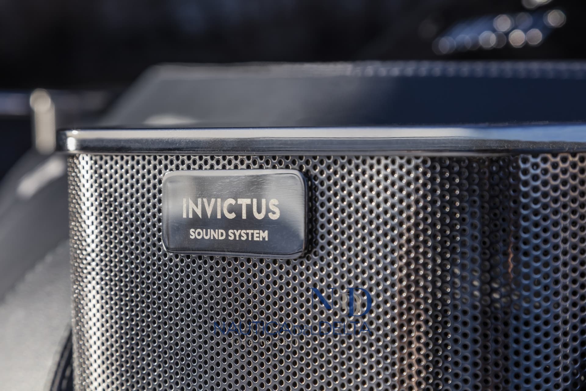 Invictus GT370 usato - foto hero 17
