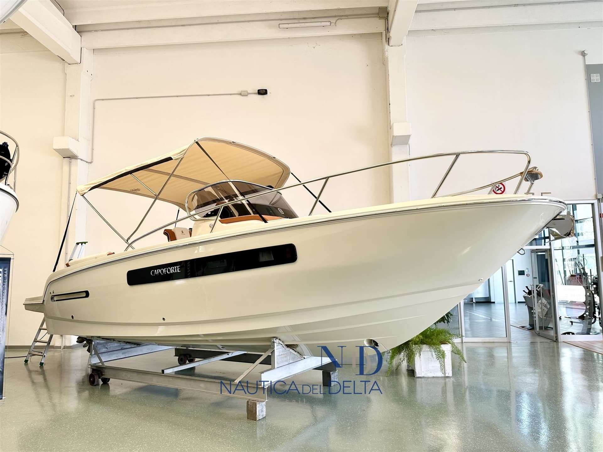 Invictus Capoforte Cx 280 I usato - dettaglio 1