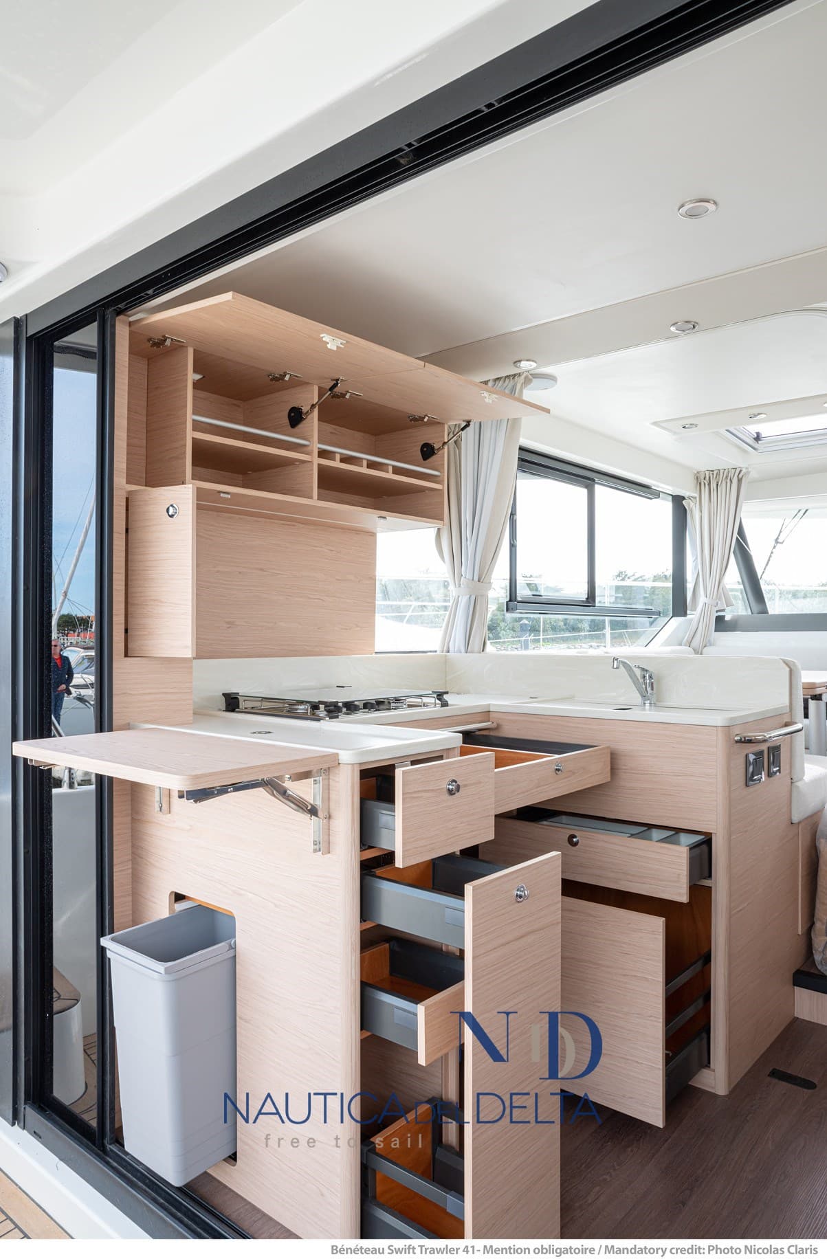 Beneteau Swift Trawler 41 Fly used - detail 4