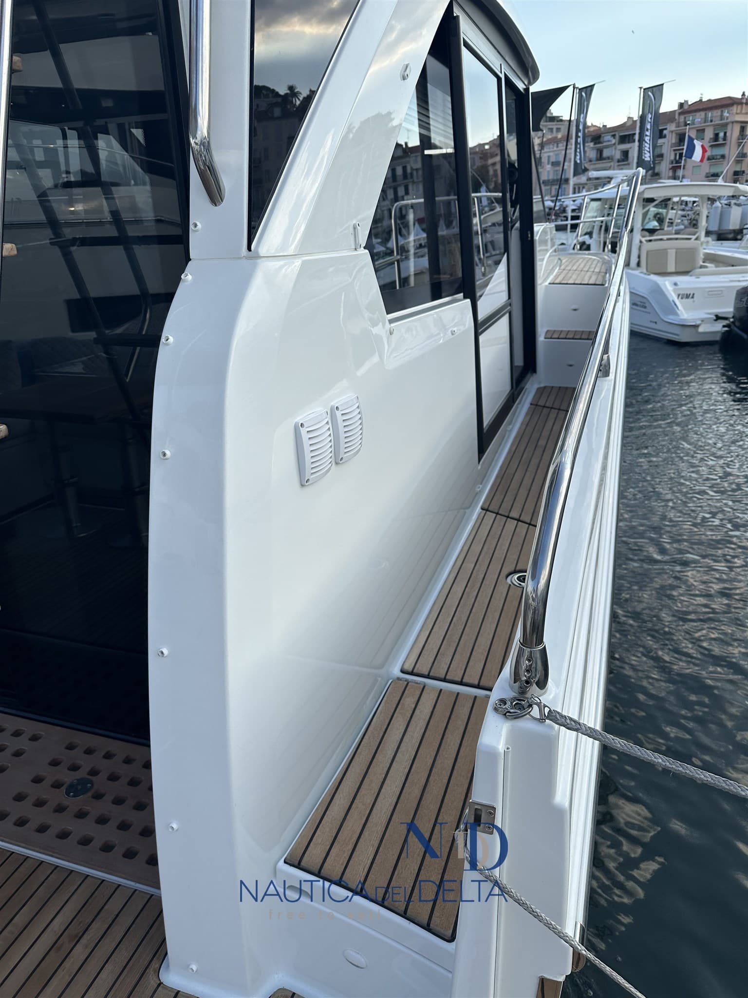 Beneteau ANTARES 12 Coupé usato - foto hero 15