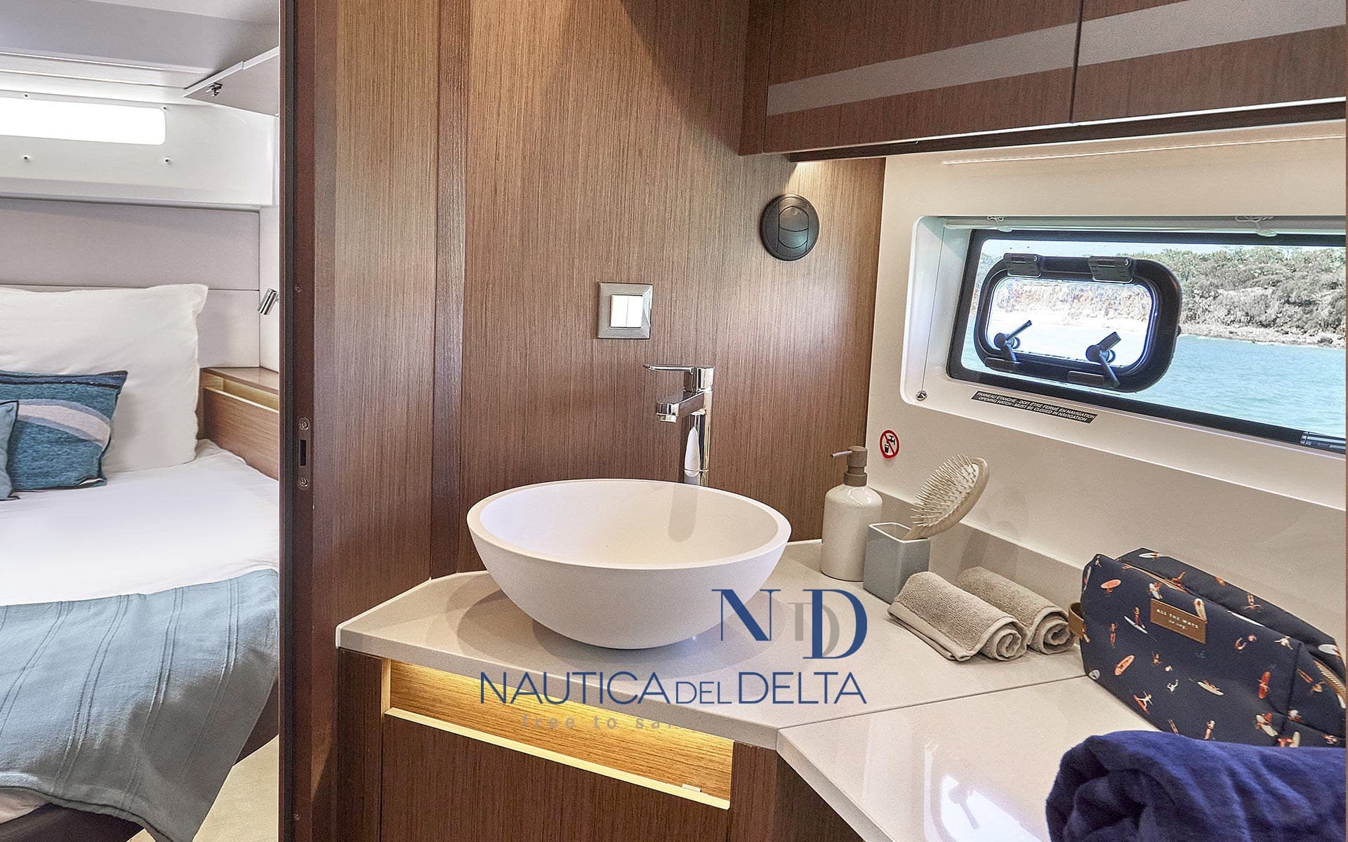 Beneteau ANTARES 12 Coupé usato - foto hero 10