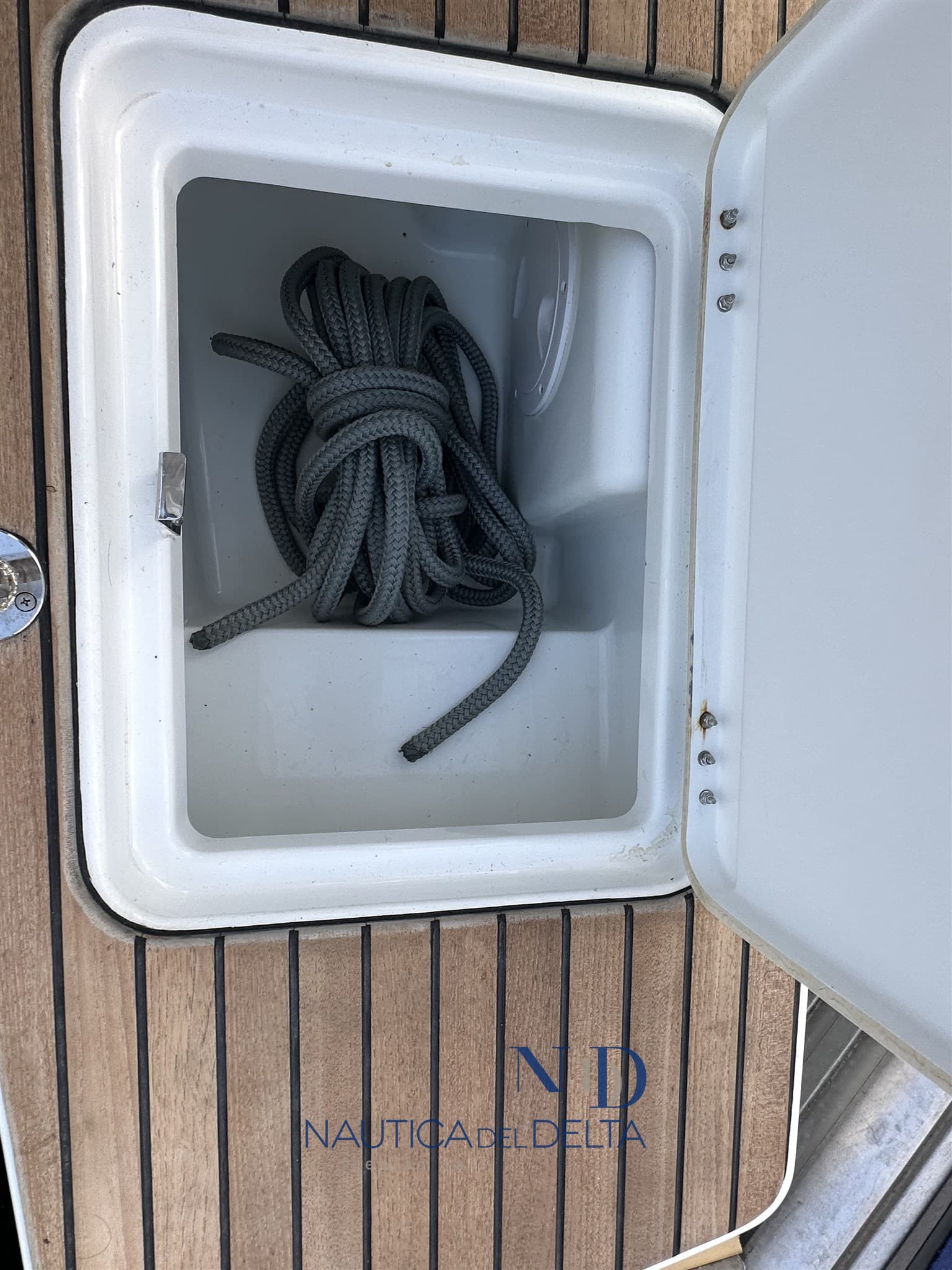 Beneteau ANTARES 12 Coupé usato - foto hero 20