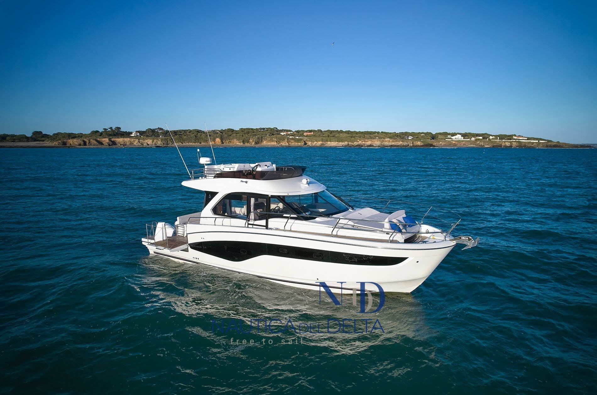 Beneteau Antares 12 Fly gebraucht - Detail 1