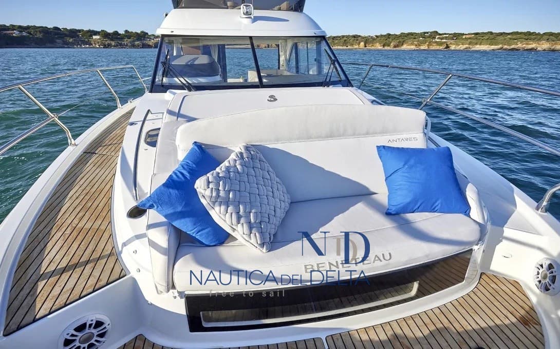 Beneteau Antares 12 Fly gebraucht - Detail 3