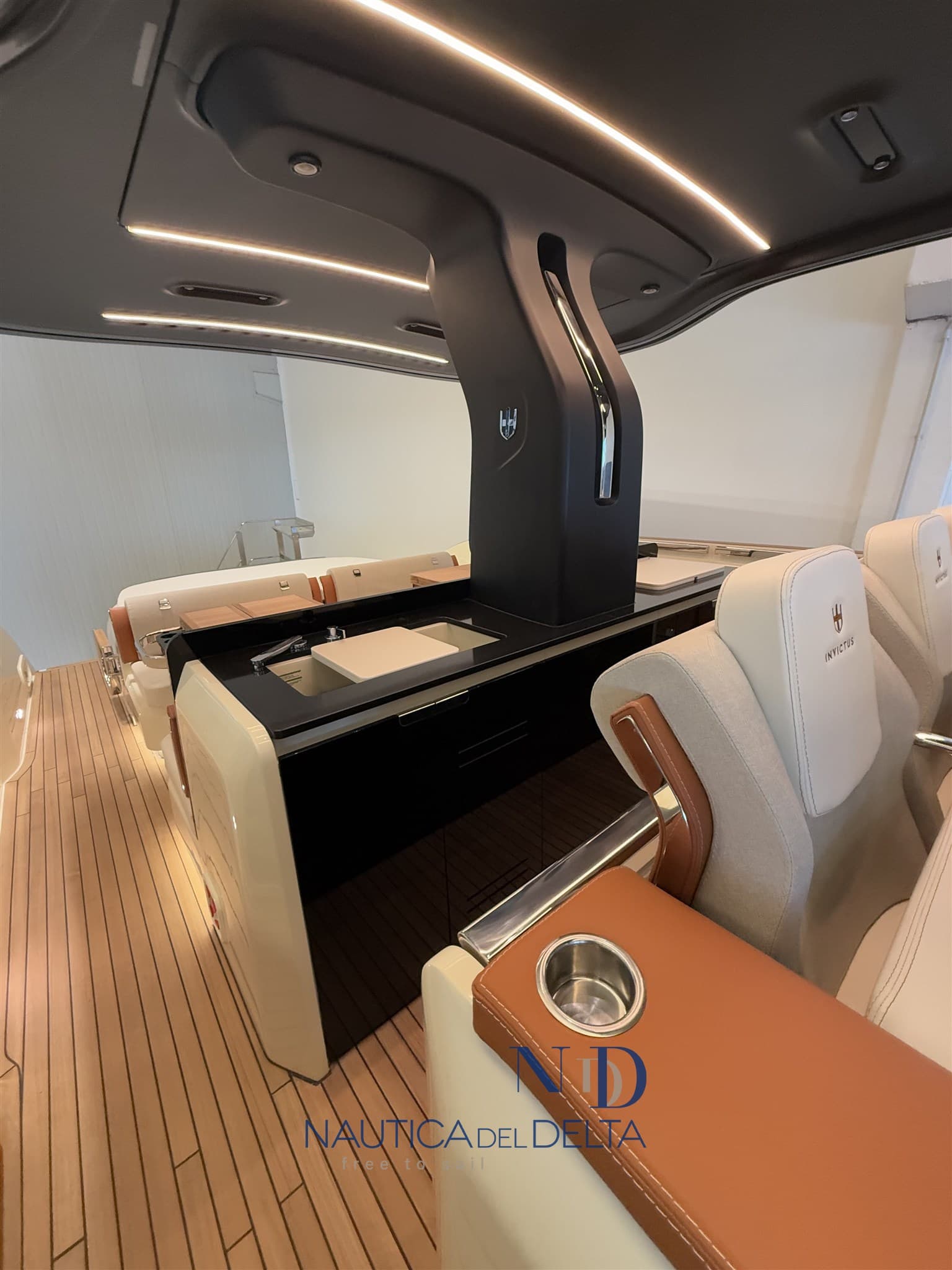 Invictus TT420 d'occasion - image hero 6