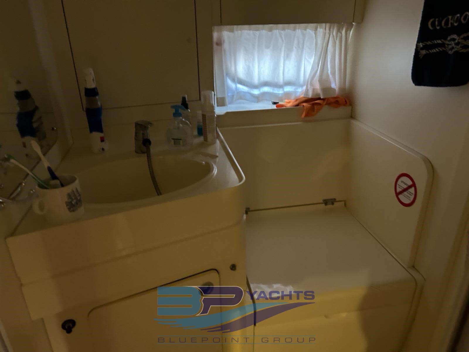 Princess Yachts Riviera 46 usato - foto hero 17