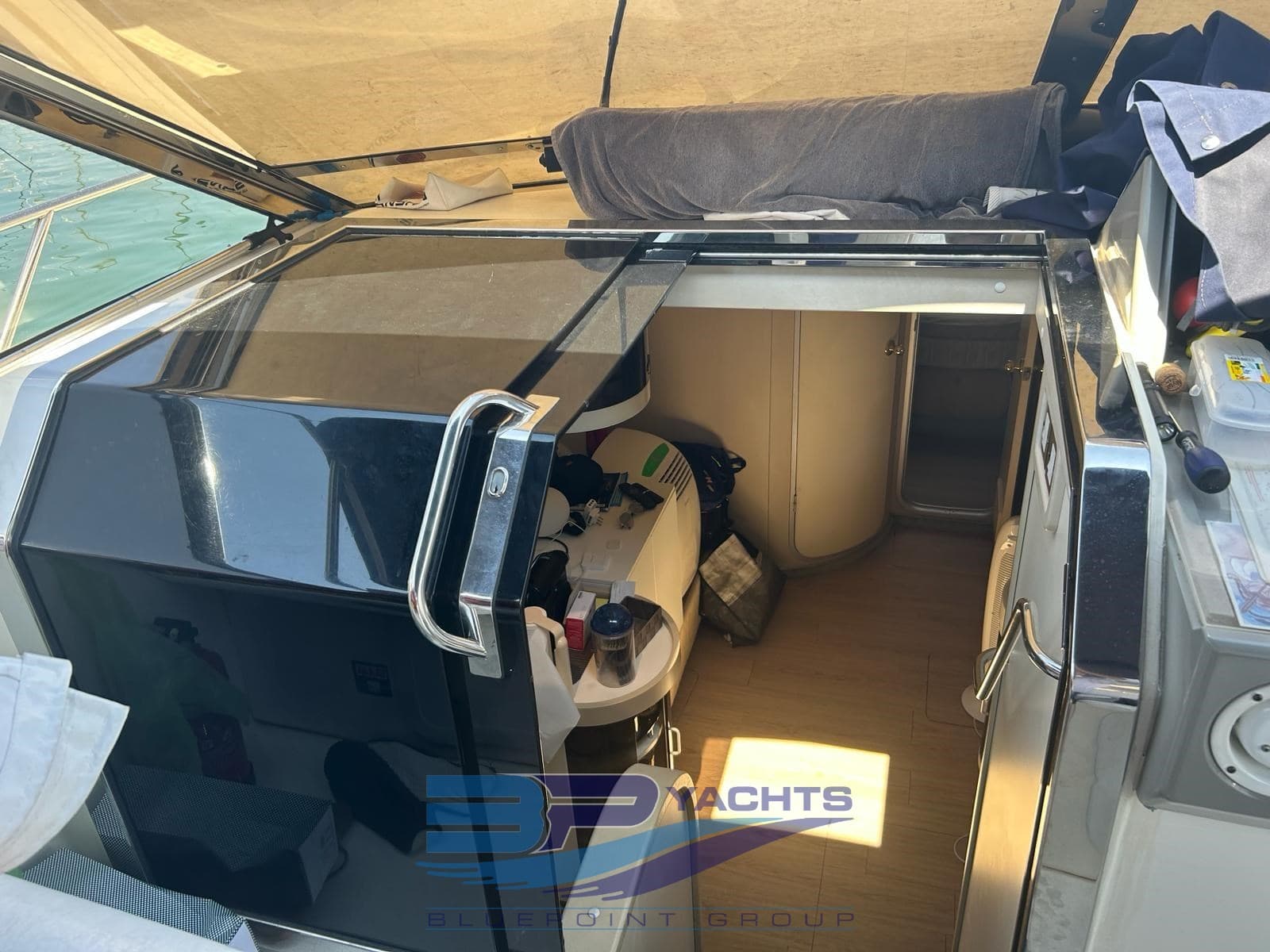 Princess Yachts Riviera 46 usato - foto hero 18
