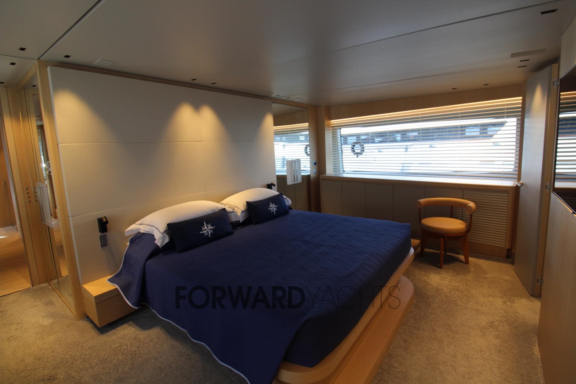 Amer Yachts Amer F100 gebraucht - Hauptbild 12