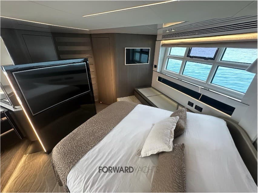 Azimut S7 usato - foto hero 12