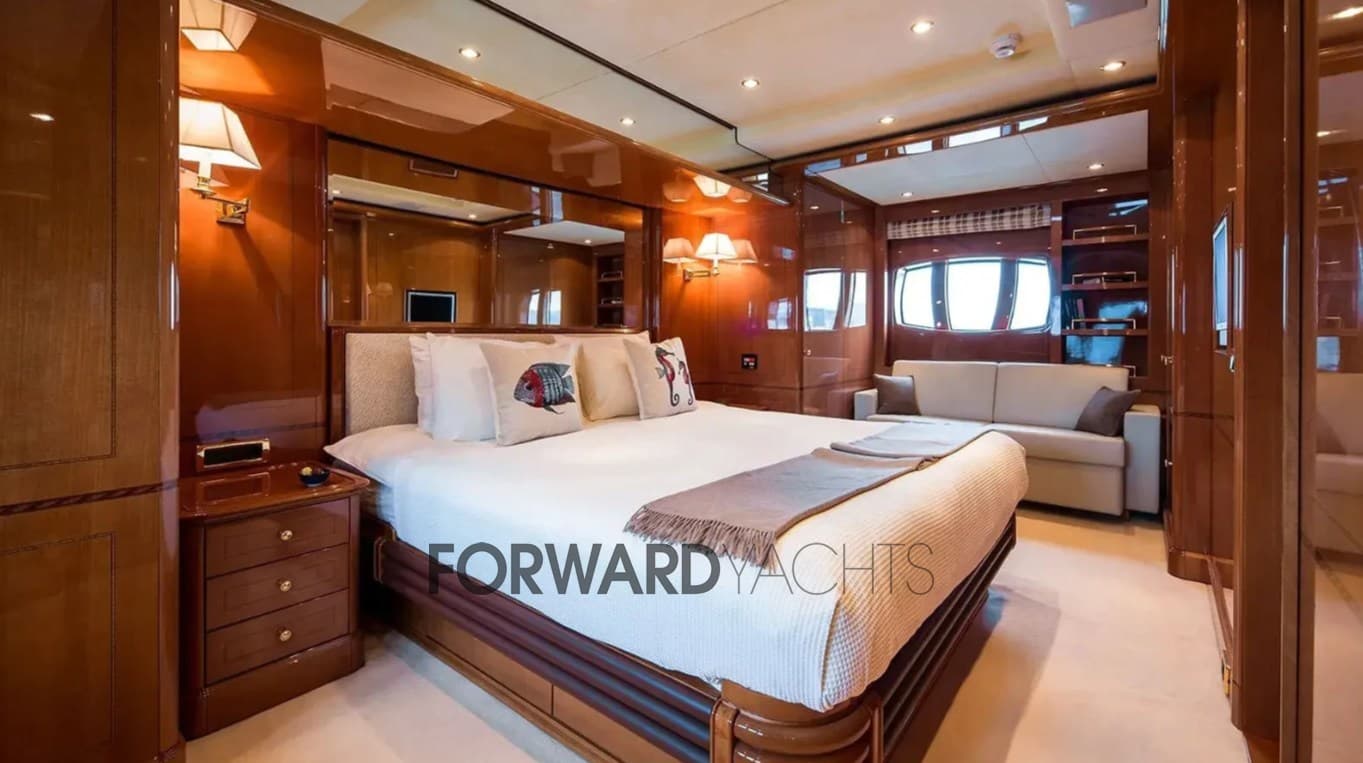 Benetti Legend 85 usato - foto hero 10