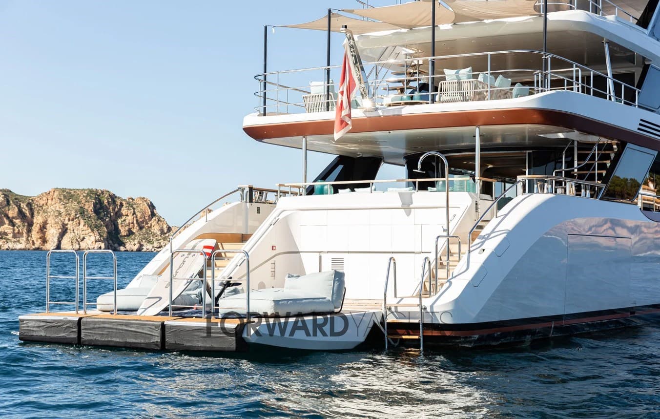 Benetti Motopanfilo 37m - Detail View 1 Benetti Motopanfilo 37m - Detail View 1