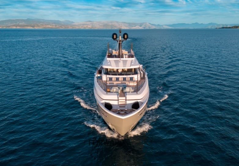 Custom Line Navetta 30 - Interior View Custom Line Navetta 30 - Interior View