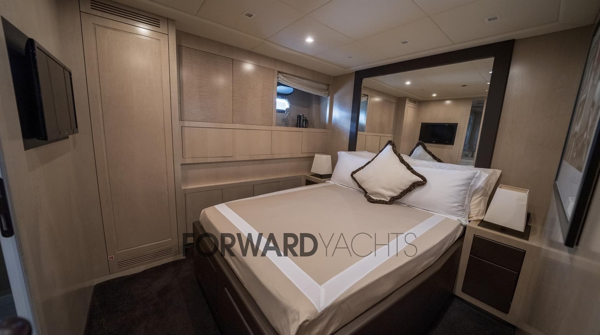 Overmarine Mangusta 92 d'occasion - image hero 10