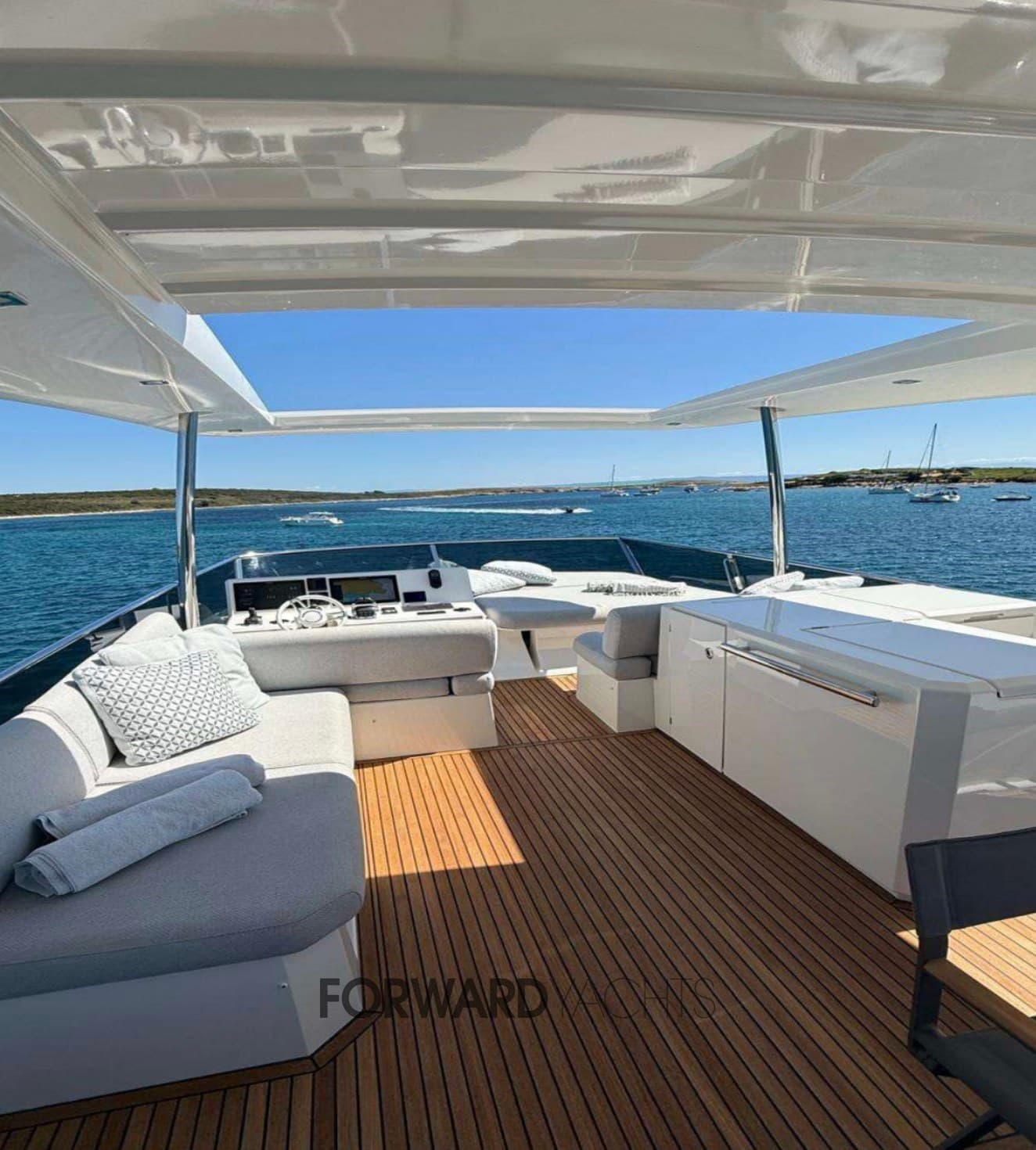 Prestige 680 - Interior View Prestige 680 - Interior View