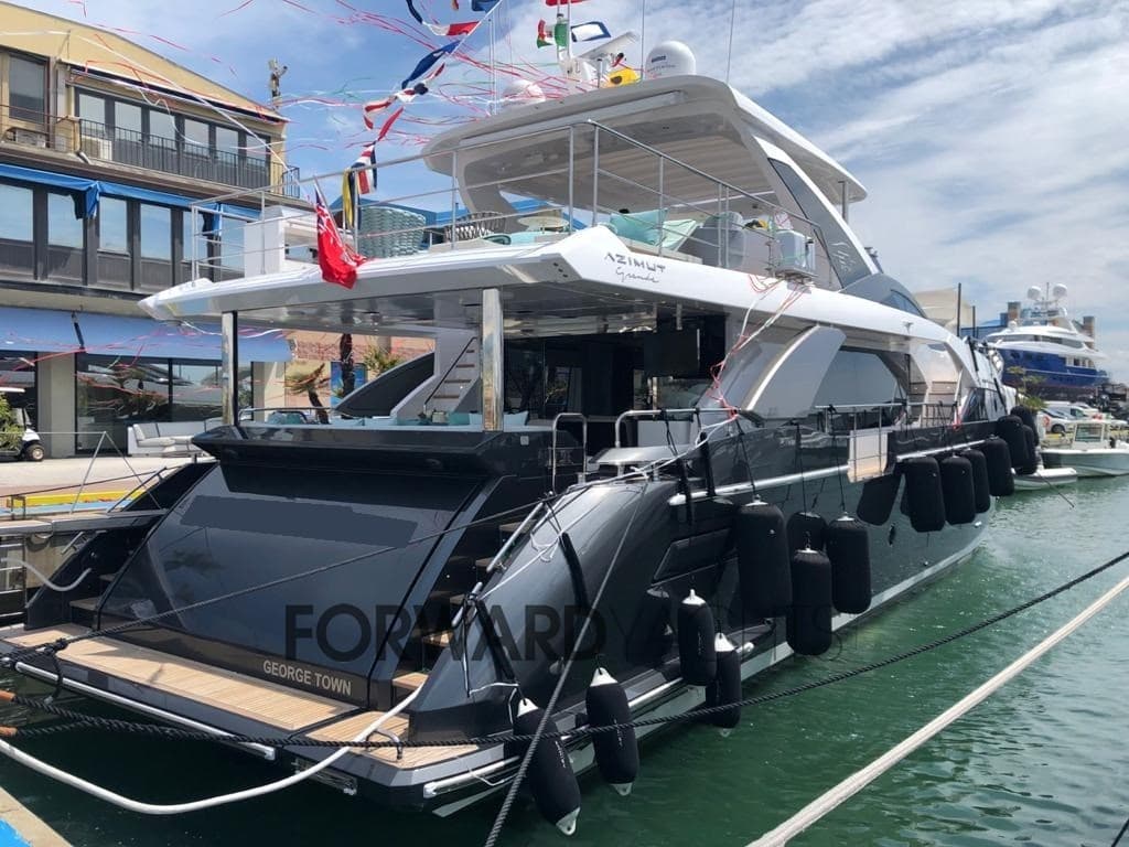 Azimut 27 Grande - Charter - Detail View 1 Azimut 27 Grande - Charter - Detail View 1