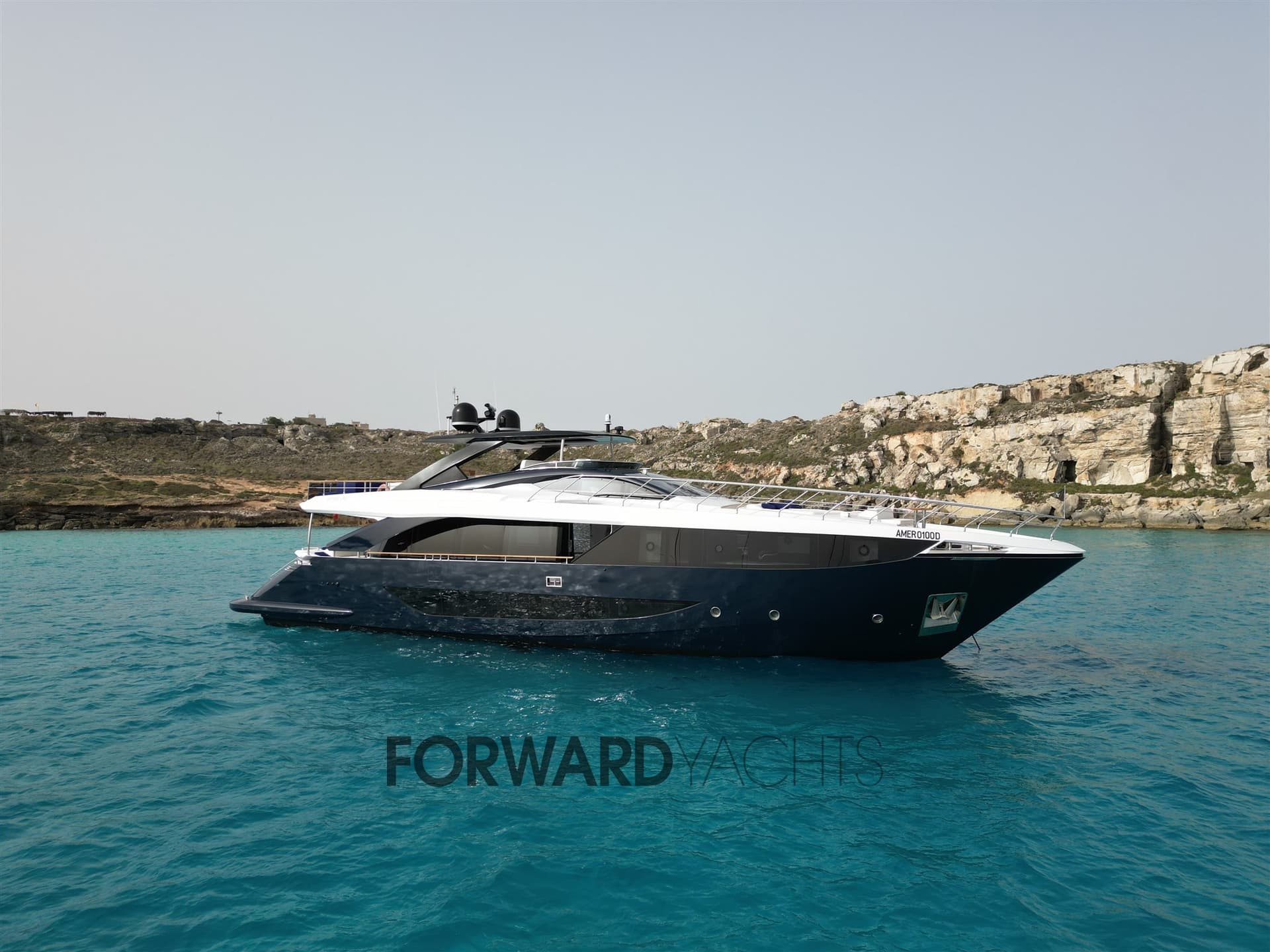 Amer Yachts Amer F100 usato - vista principale