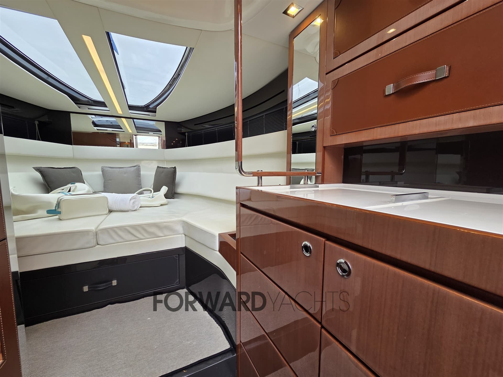 Riva 38 RIVAMARE usato - foto hero 14