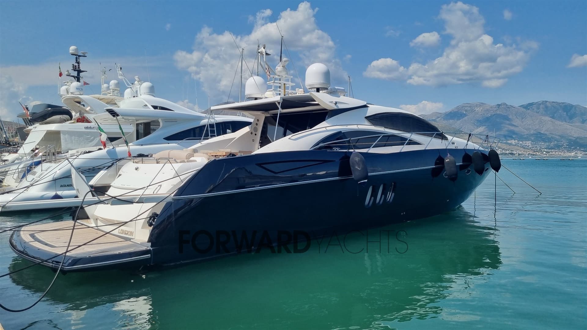 Sunseeker Predator 72 usato - dettaglio 2