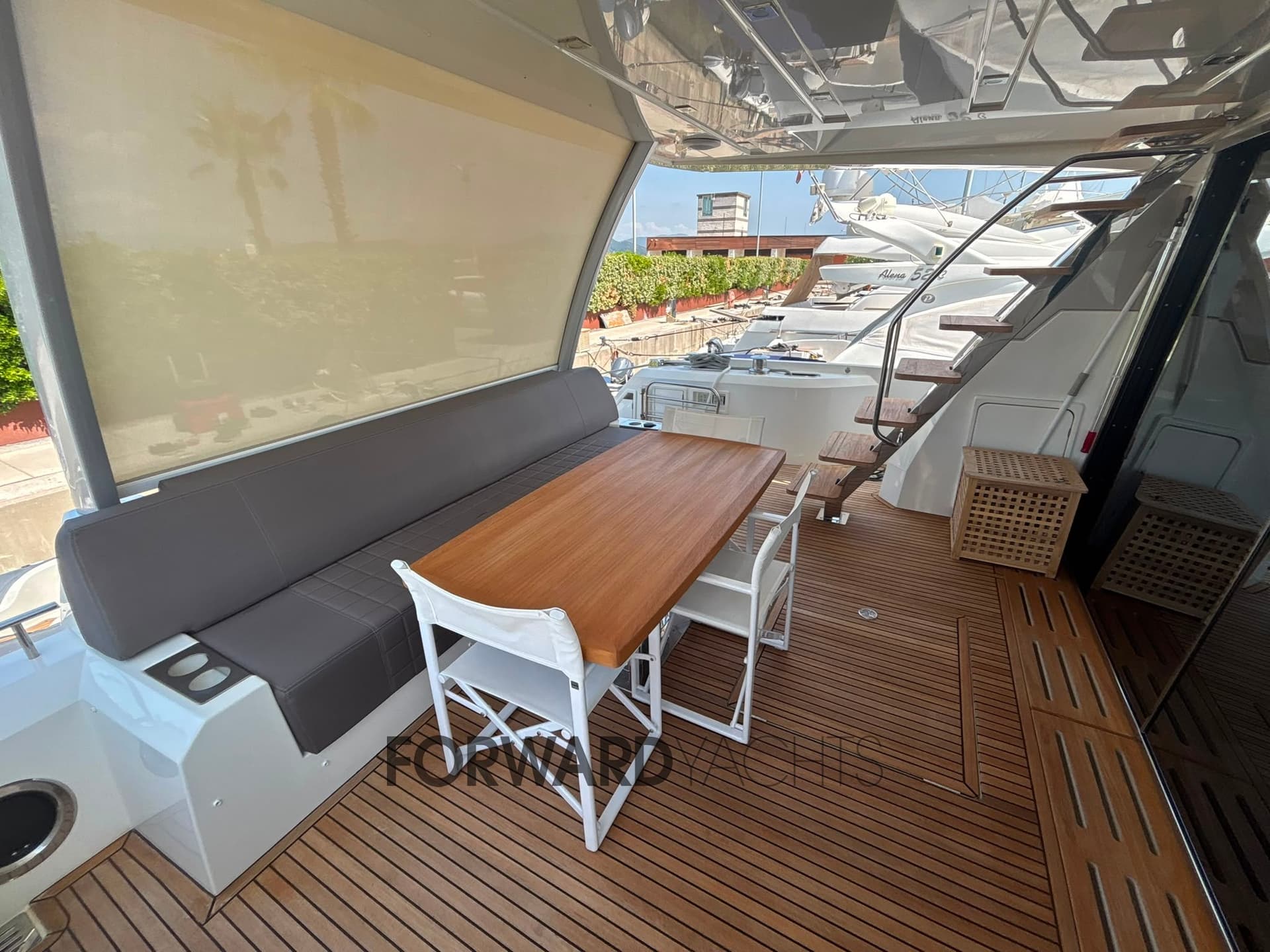Prestige 680 d'occasion - image hero 9