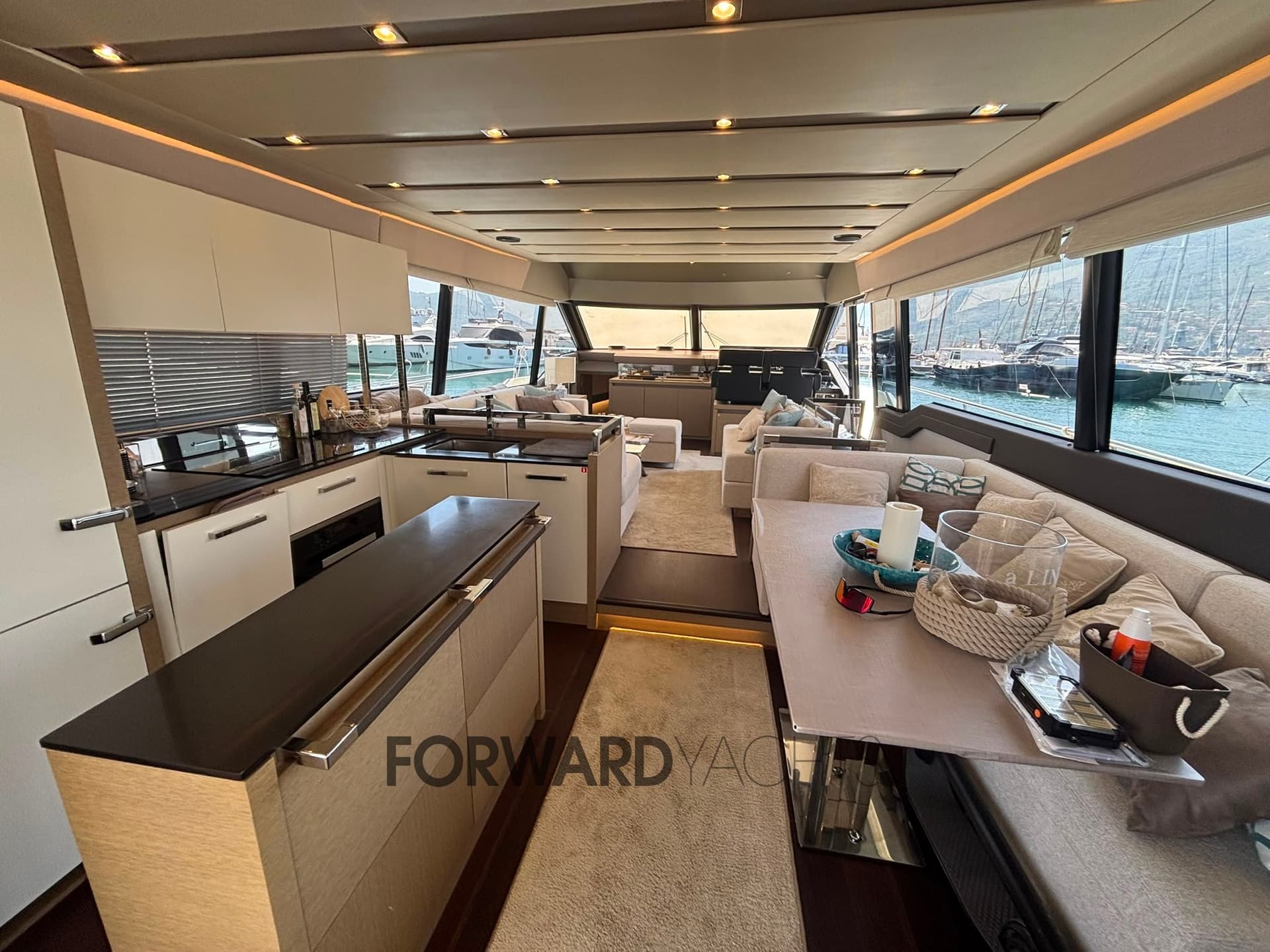 Prestige 680 d'occasion - image hero 10