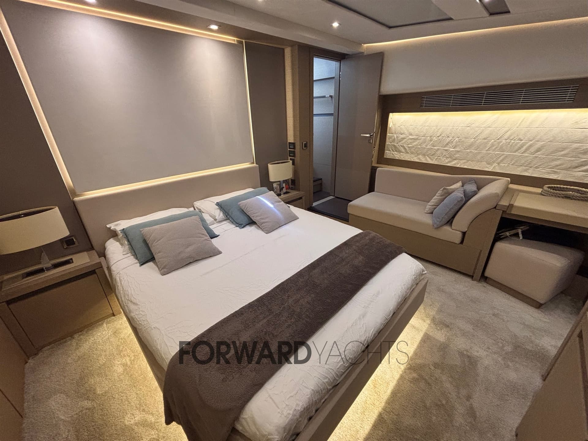 Prestige 680 d'occasion - image hero 16
