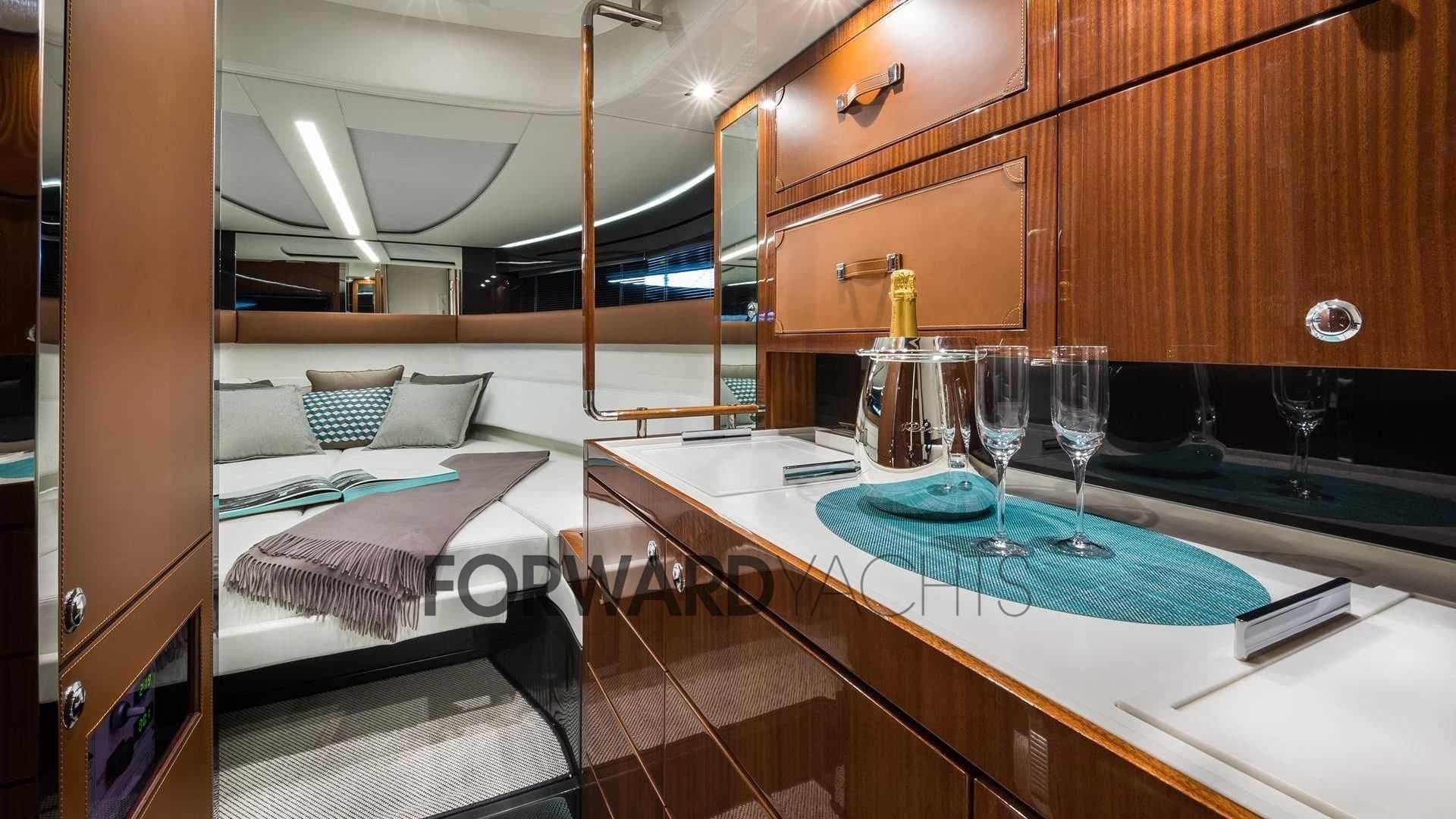 Riva 38 RIVAMARE used - hero image 13