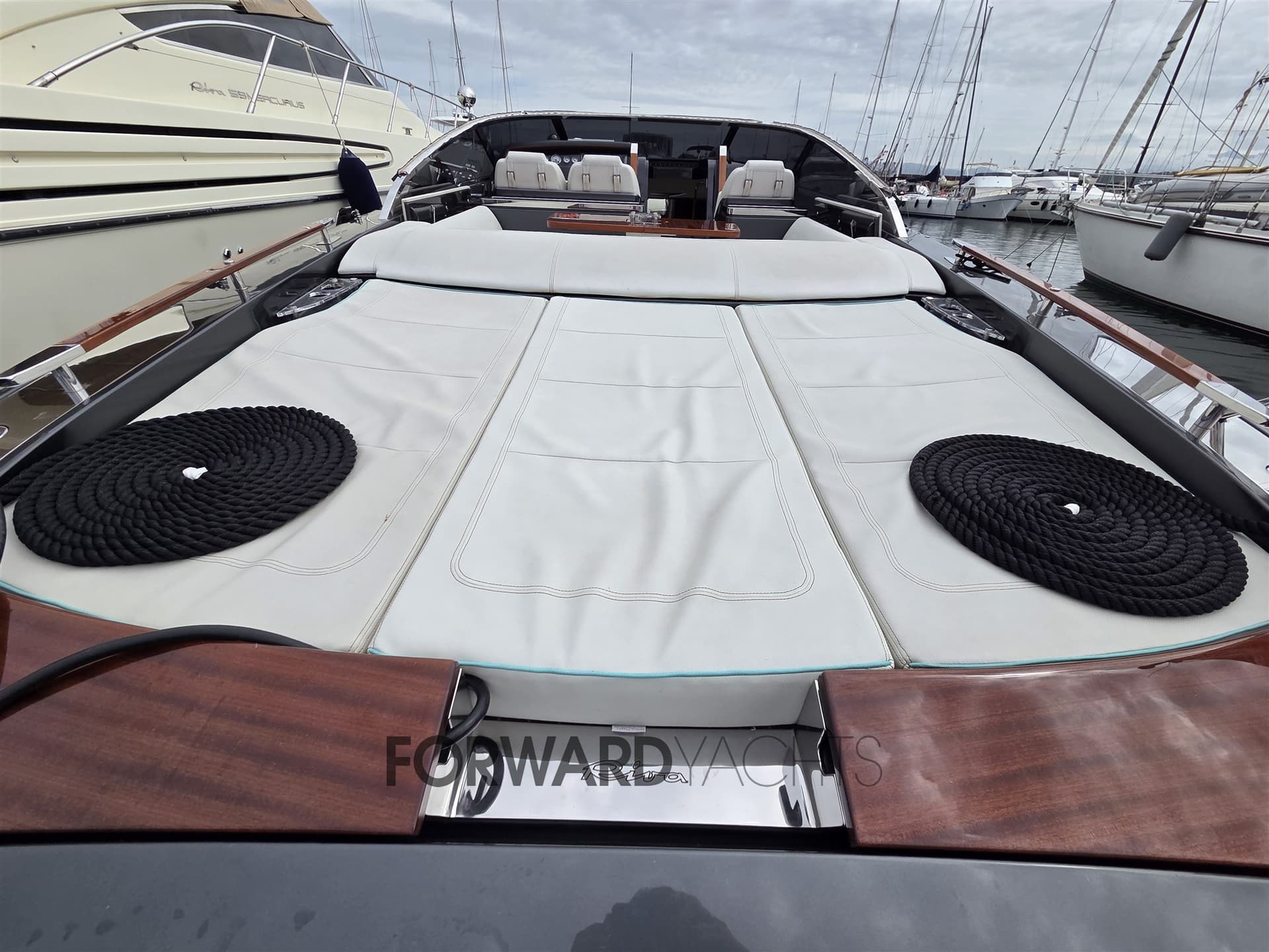 Riva 38 RIVAMARE used - hero image 10