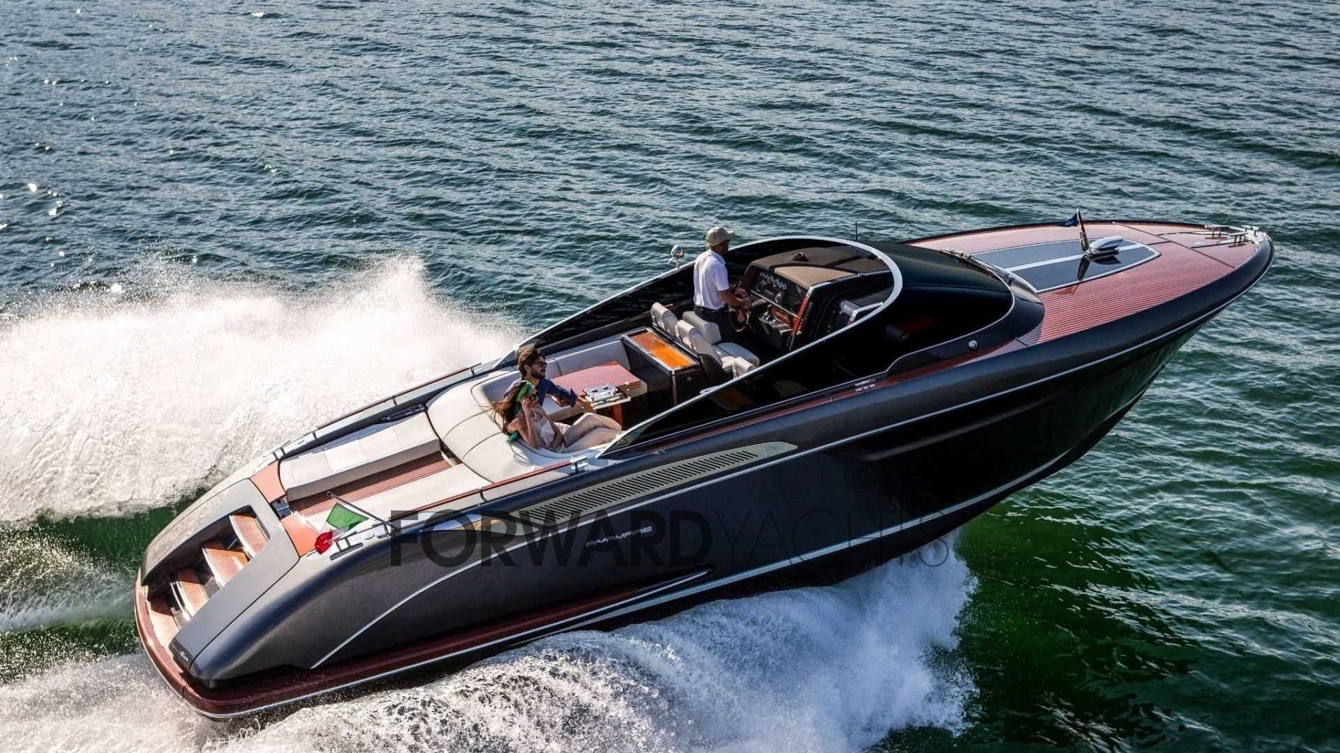 Riva 38 RIVAMARE used - main view