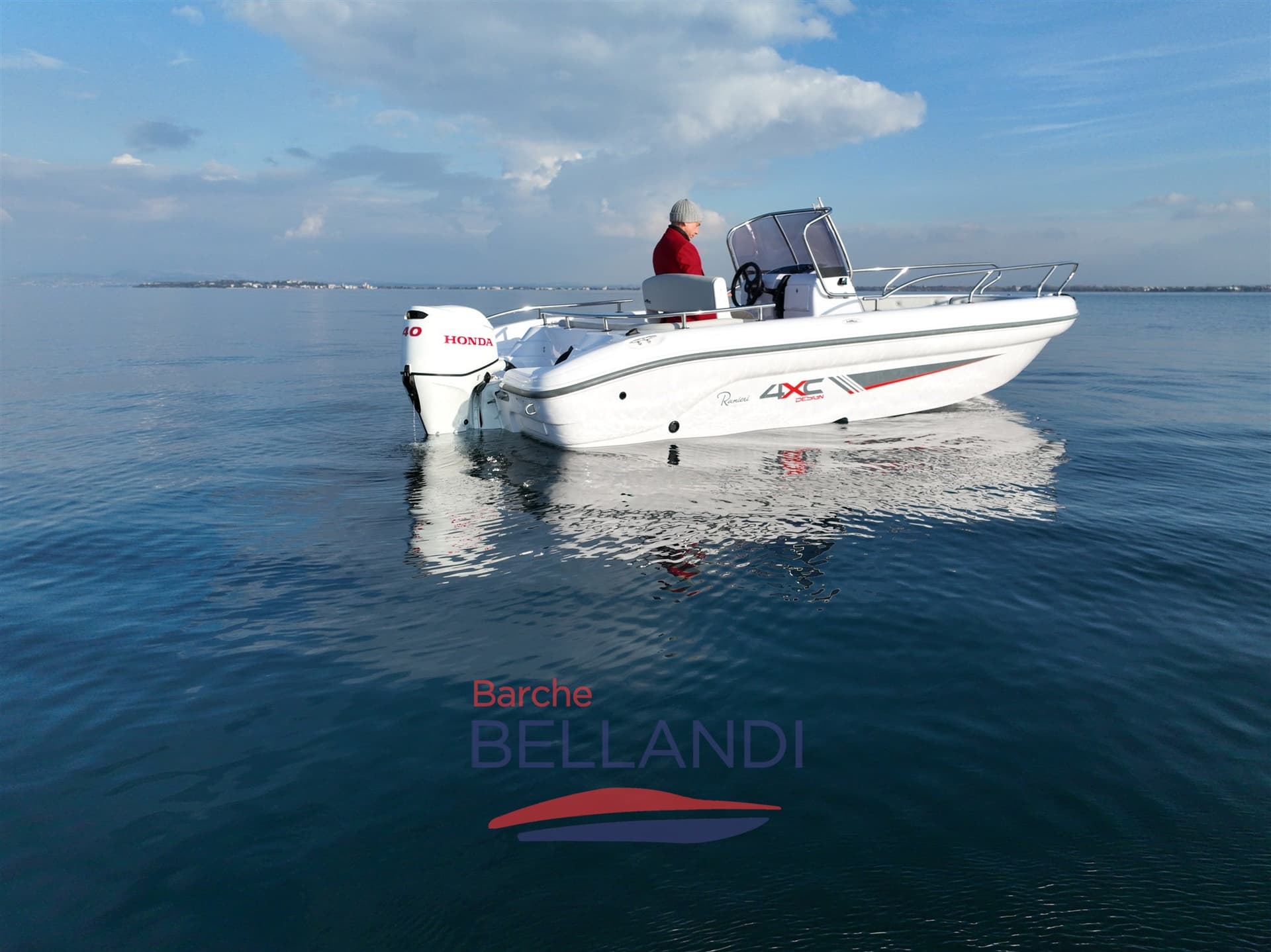 Ranieri International 4xc Design H19cc - Deck View Ranieri International 4xc Design H19cc - Deck View