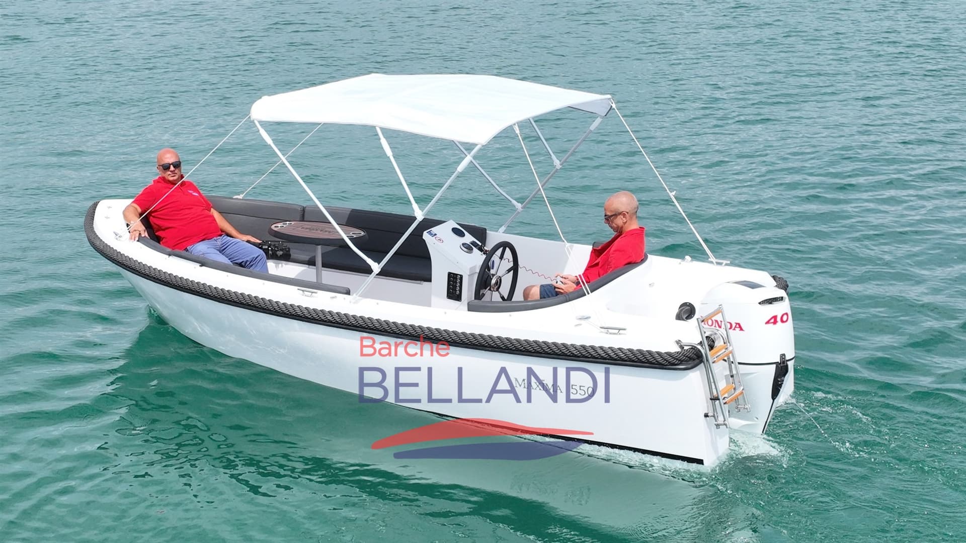 Maxima Maxima 550 - Deck View Maxima Maxima 550 - Deck View